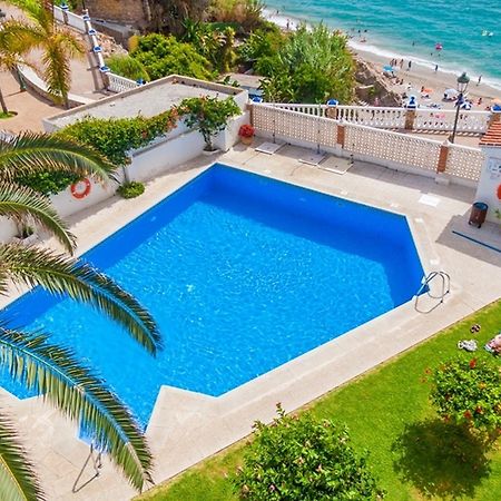Carabeo Rocamar Nerja Apartment Екстериор снимка