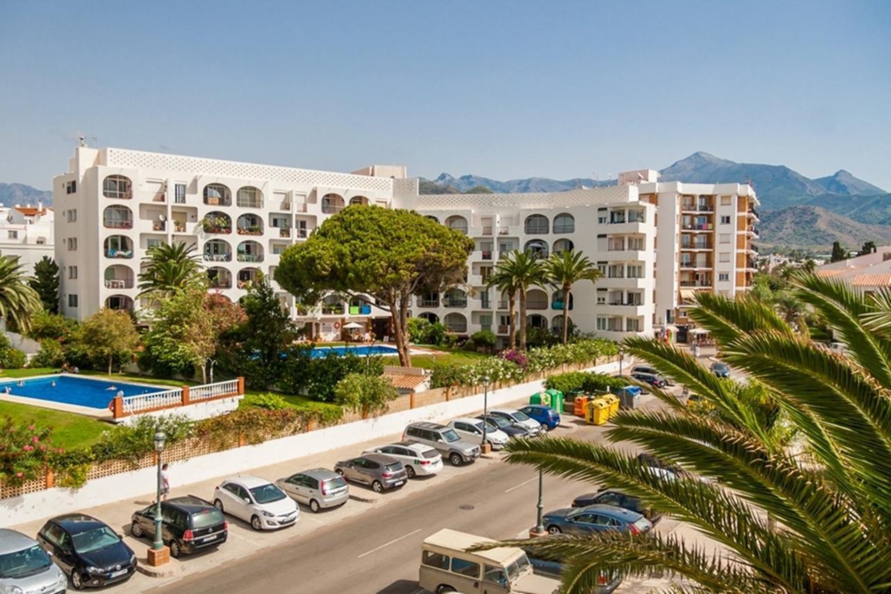 Carabeo Rocamar Nerja Apartment Екстериор снимка